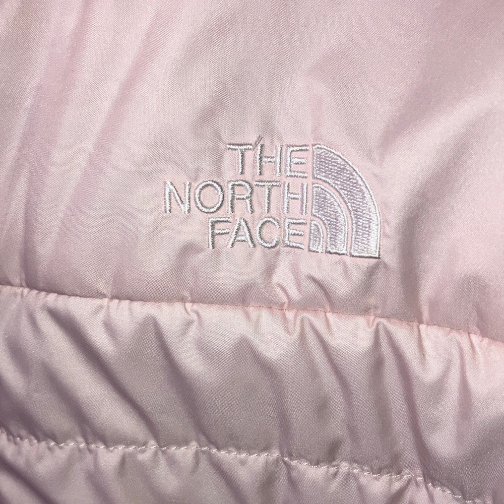 The North Face Girls Light Pink reversible Coat/Jacket - Picture 2 of 11